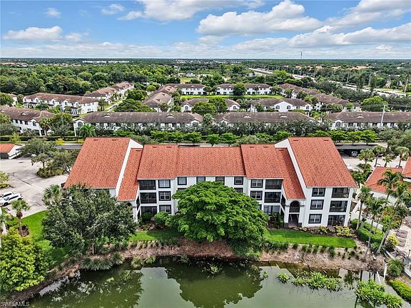 4th image of 7985 Preserve Cir APT 1132