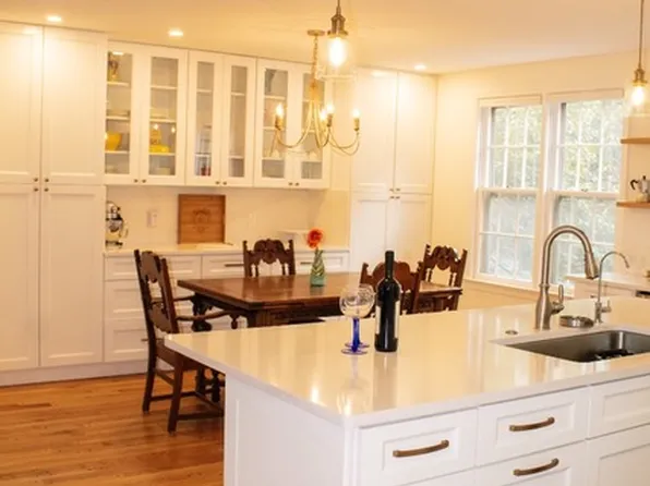 6310 Barrister Pl, Alexandria, VA 22307