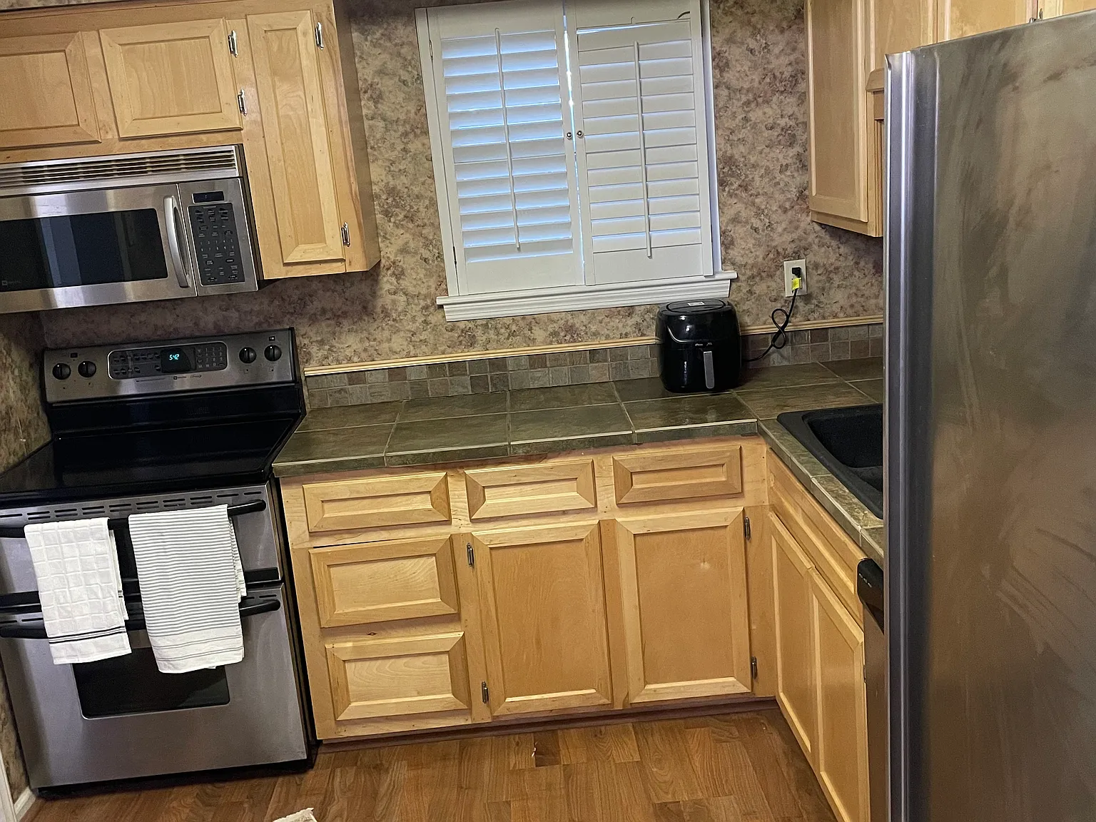 2 bed, 1021 sqft, $1,700 — Photo 4