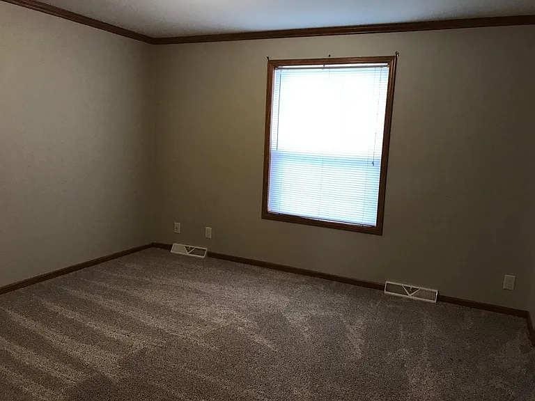 2033 Bald Eagle Ct — Photo 6