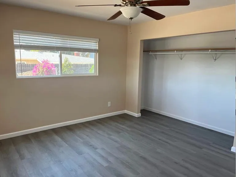 1371 Wenatchee Ave #A — Photo 9