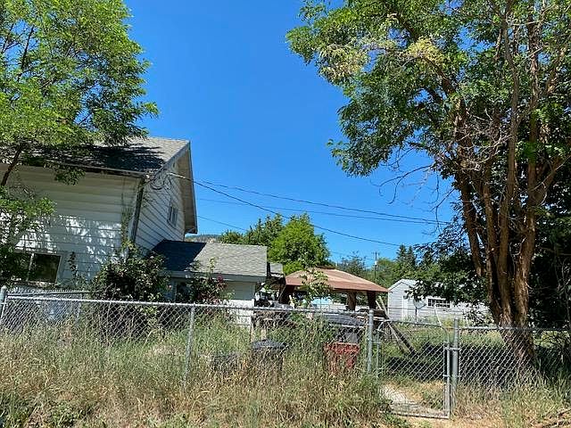 2nd image of 477 S Cedar St