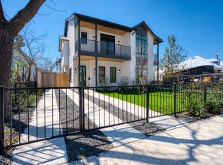 310 Lavaca St #102, San Antonio, TX 78210