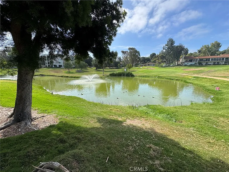 5510 Paseo Del Lago W #2B — Photo 1