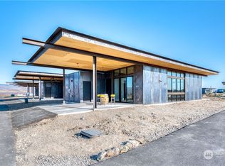 240 Rattlesnake Point Rd NW, Quincy, WA 98848