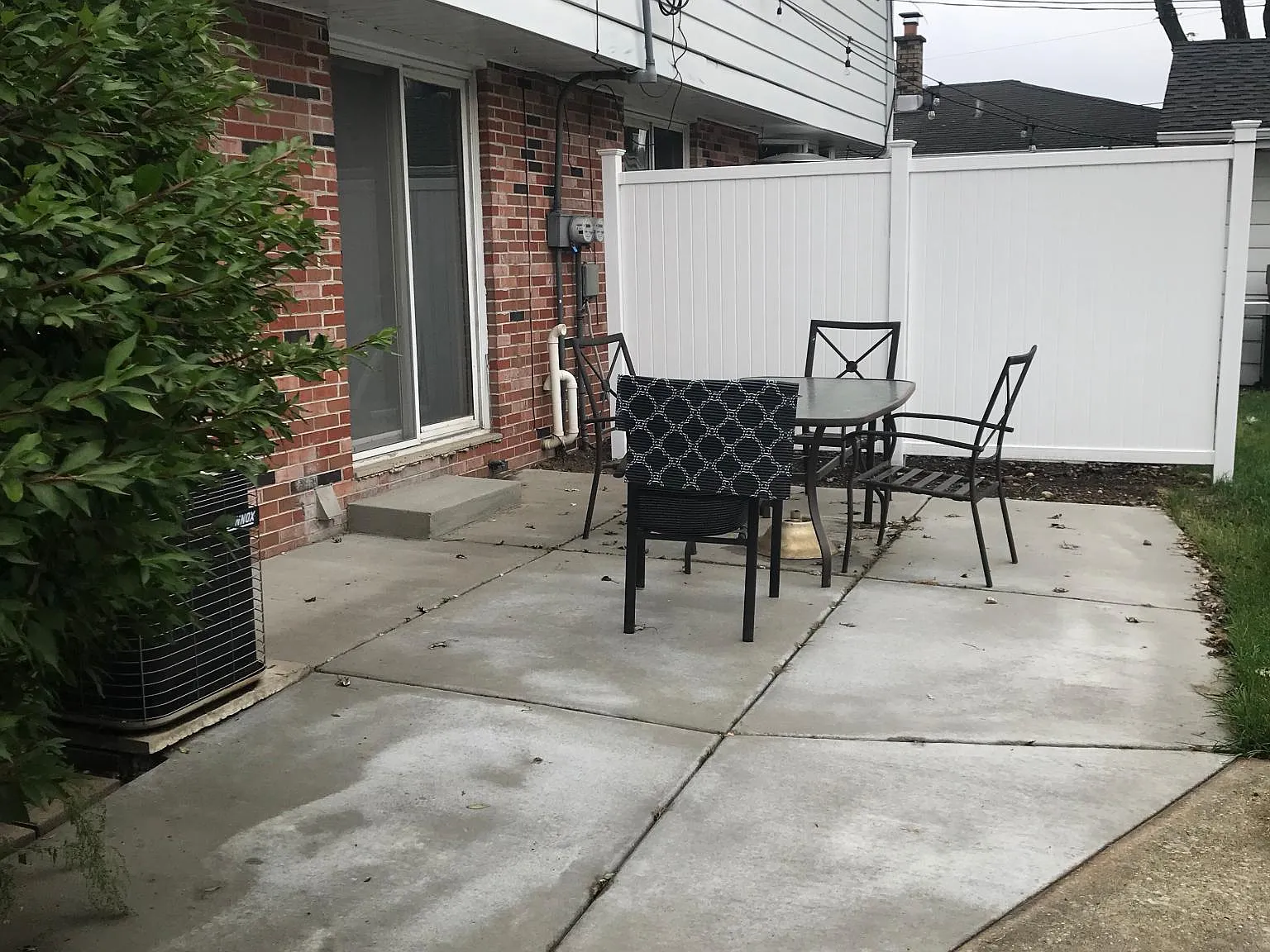10133 W Fisher Parkway — Photo 2