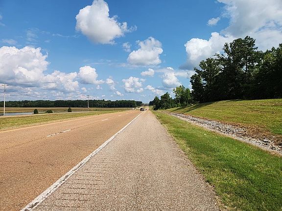 5th image of 11977 Highway 45 N