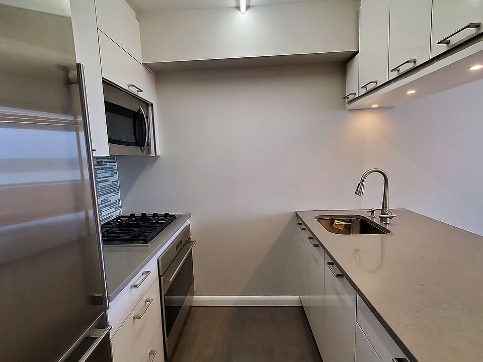 1st image of 415 E 37th St APT 12B