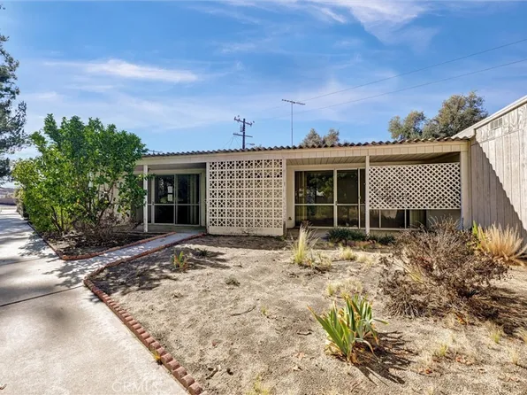 604 Gibbel Rd, Hemet, CA 92543