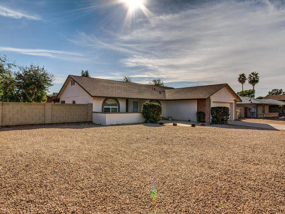 1st image of 6415 W Desert Hills Dr