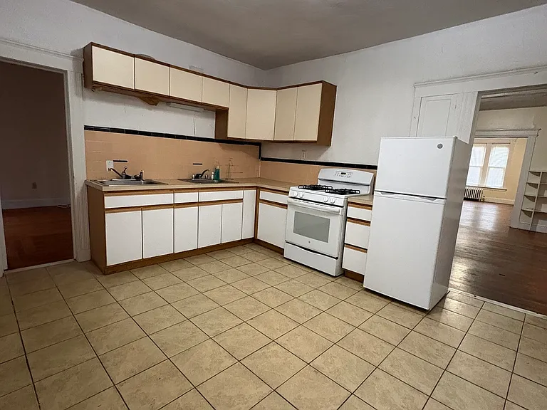 787 Elm St #1 — Photo 14