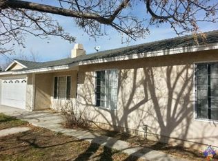 17255 Valeport Ave, Lancaster, CA 93535