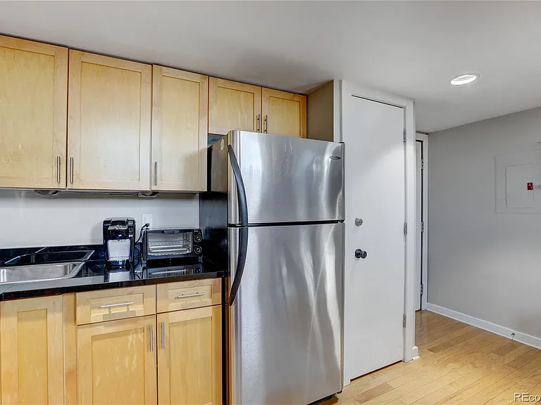 2193 Arapahoe St #11 — Photo 12