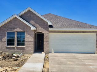 307 Sun Harvest Dr, Royse City, TX 75189