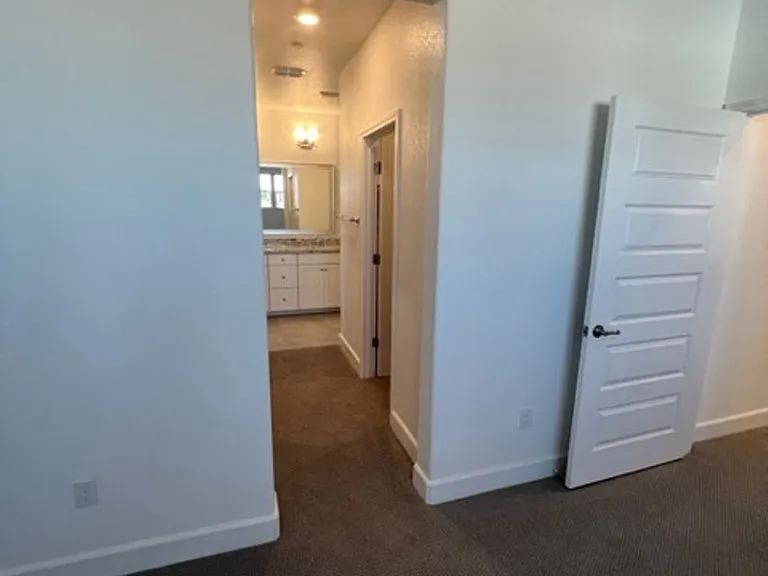 4049 Sprout St — Photo 38