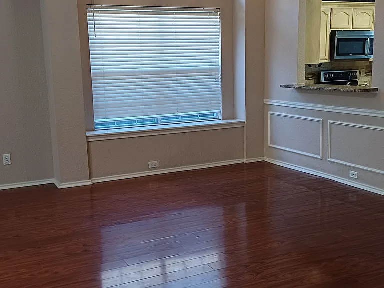 3051 Renaissance Ct — Photo 10