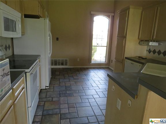 4th image of 4400 Crested Butte Dr