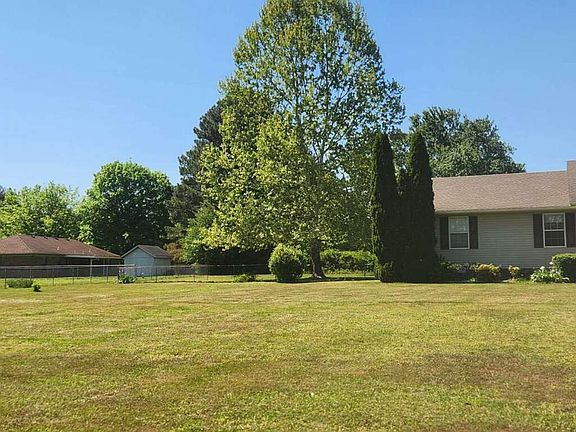 3rd image of 307 Stribling Rd