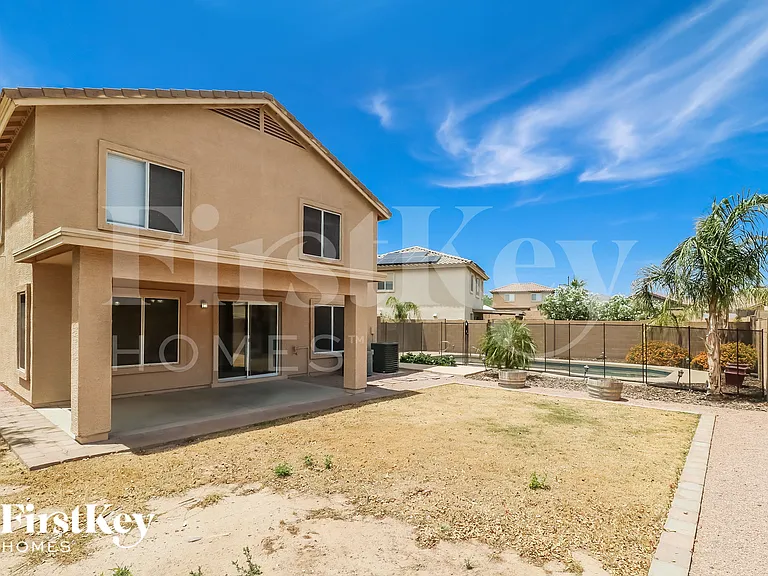1167 S 225th Ln — Photo 15