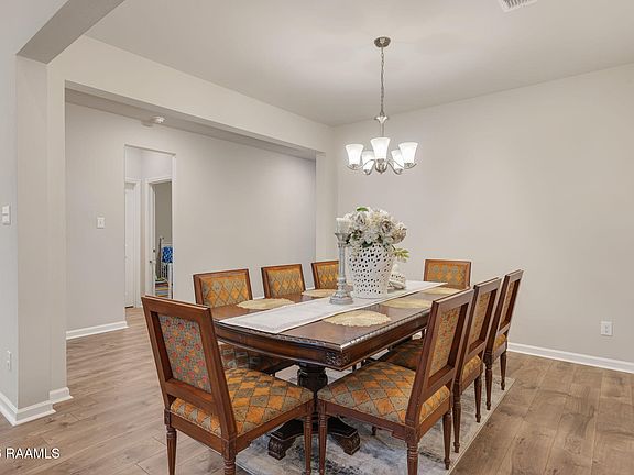 5th image of 213 Grace View Dr