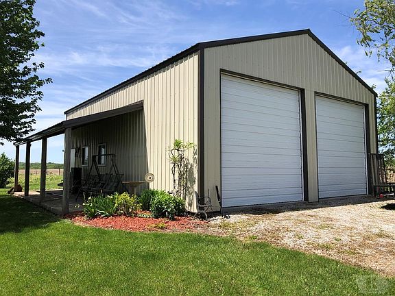 3rd image of 3073 Highway 63
