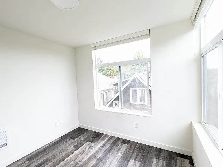 33 W Etruria St — Photo 39