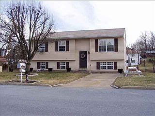 2nd image of 5509 Edsel St