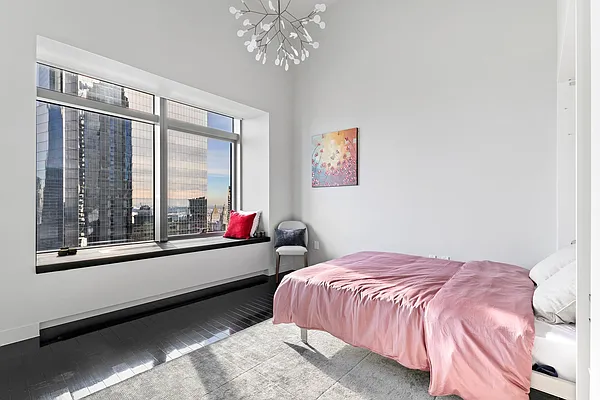 Rented by Peter Ashe | media 18