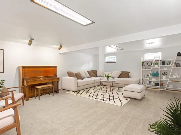 2185 Upham St, Lakewood, CO 80214