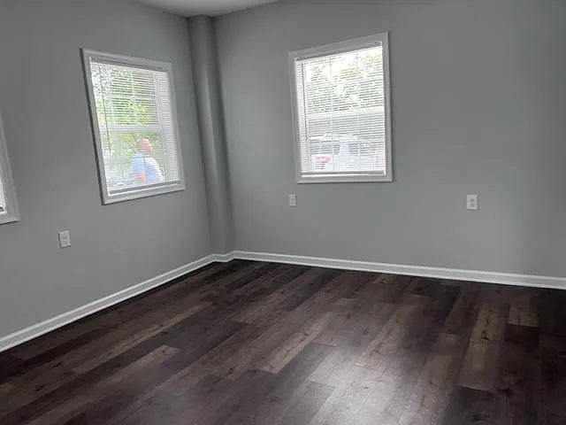 307 High St — Photo 11