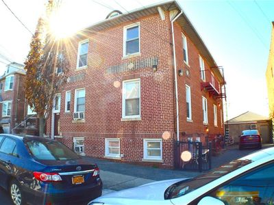 1727 Fowler Ave, Bronx, NY, 10462