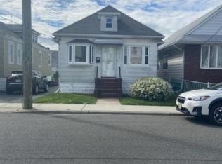 719 5th St, Secaucus, NJ 07094