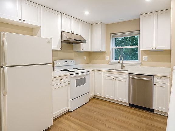 5 - Kitchen view_09292025