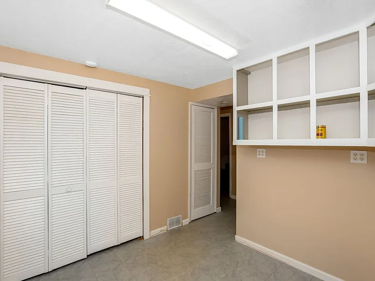 3512 Post Rd — Photo 17