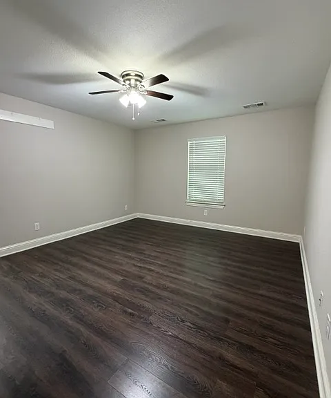 5707 Colorado St — Photo 6