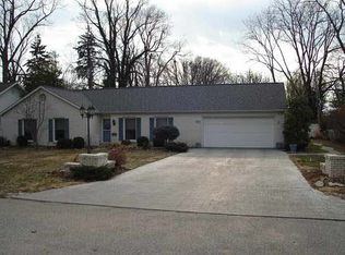 1413 Old Orchard Rd, Vincennes, IN 47591