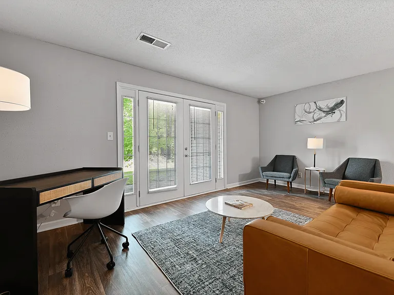 Premier Apartments — Photo 6