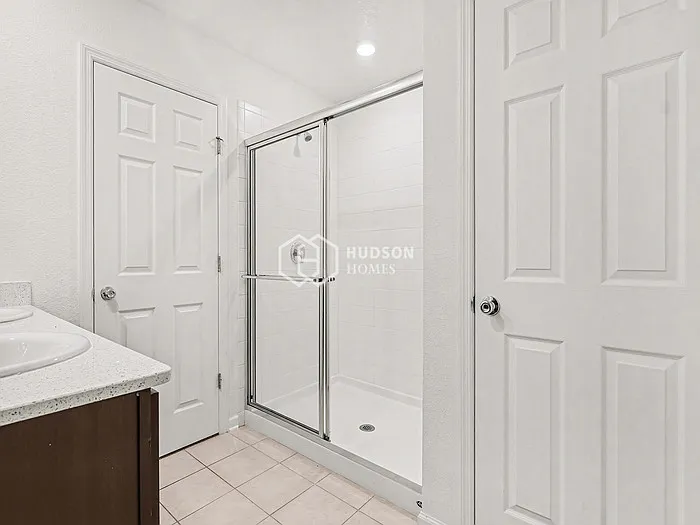 2159 Hudson Grove Dr — Photo 14