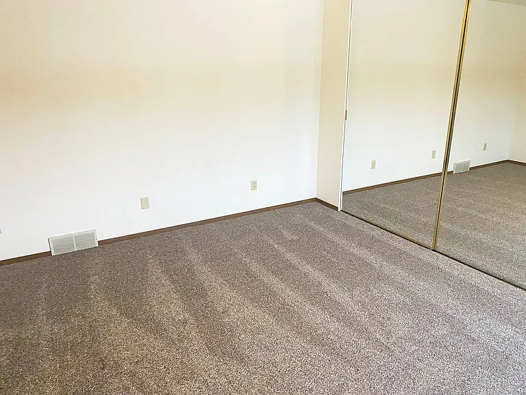 4PLEX-1911 Carol Dr — Photo 13