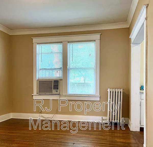 1572 Tutwiler Ave — Photo 6