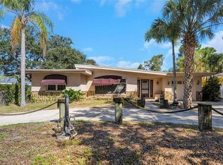 318 Mehlenbacher Rd, Belleair, FL 33756