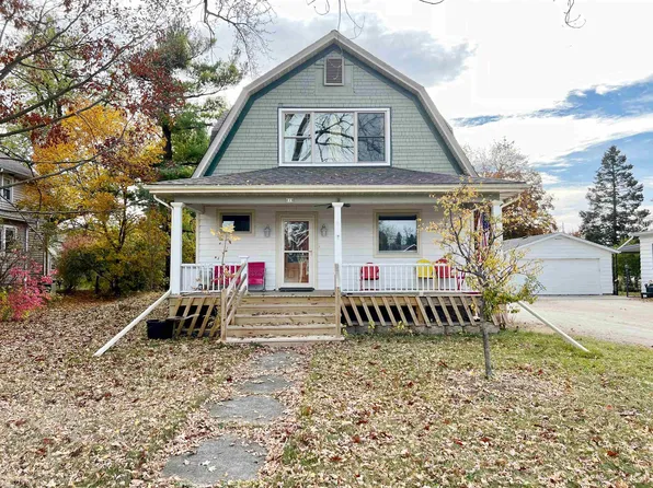 619 Highland Ave, Brownsville, WI 53006