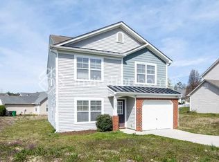 1422 Moondance Ln, Charlotte, NC 28214
