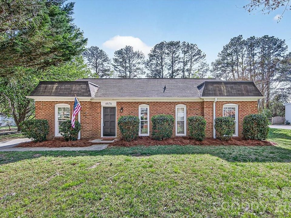 1st image of 6576 Stoney Ridge Rd