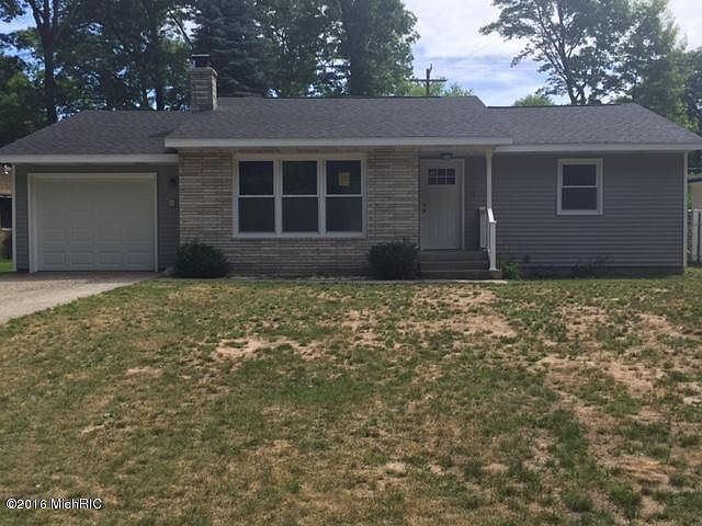 1st image of 2324 Park Dr