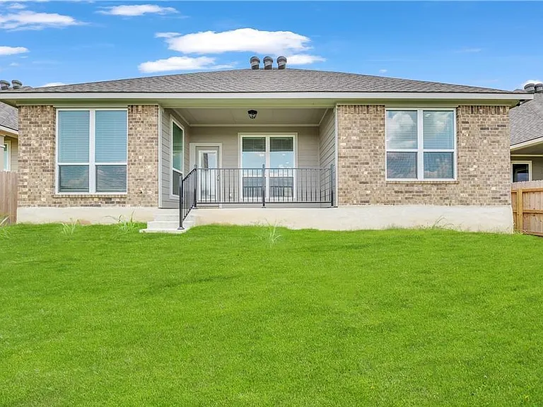 4537 Allison Dr — Photo 33