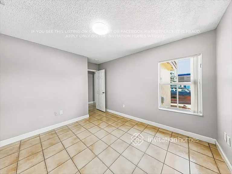 13248 NW 10th St — Photo 8