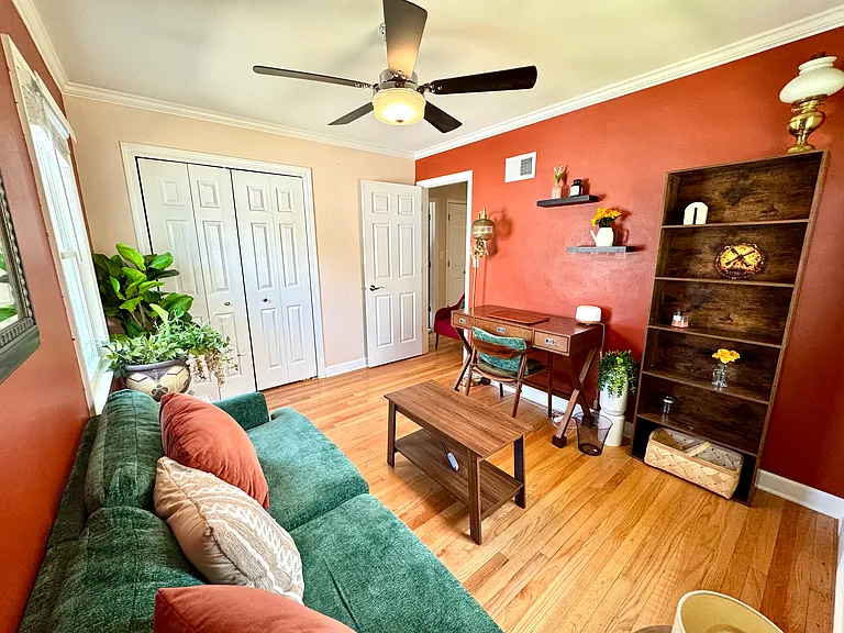 8034 W Center St — Photo 10