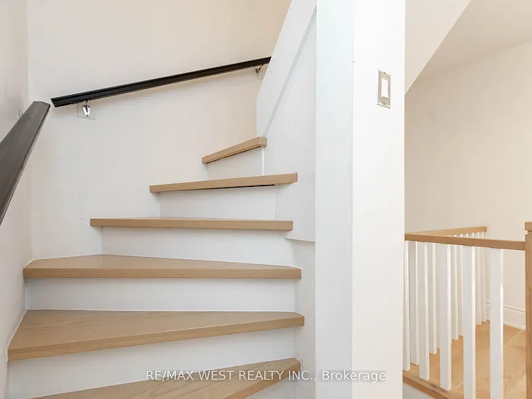 469 Clendenan Ave — Photo 18