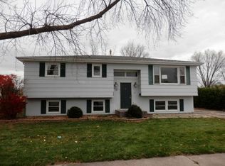 28 Bonds Dr, Bourbonnais, IL